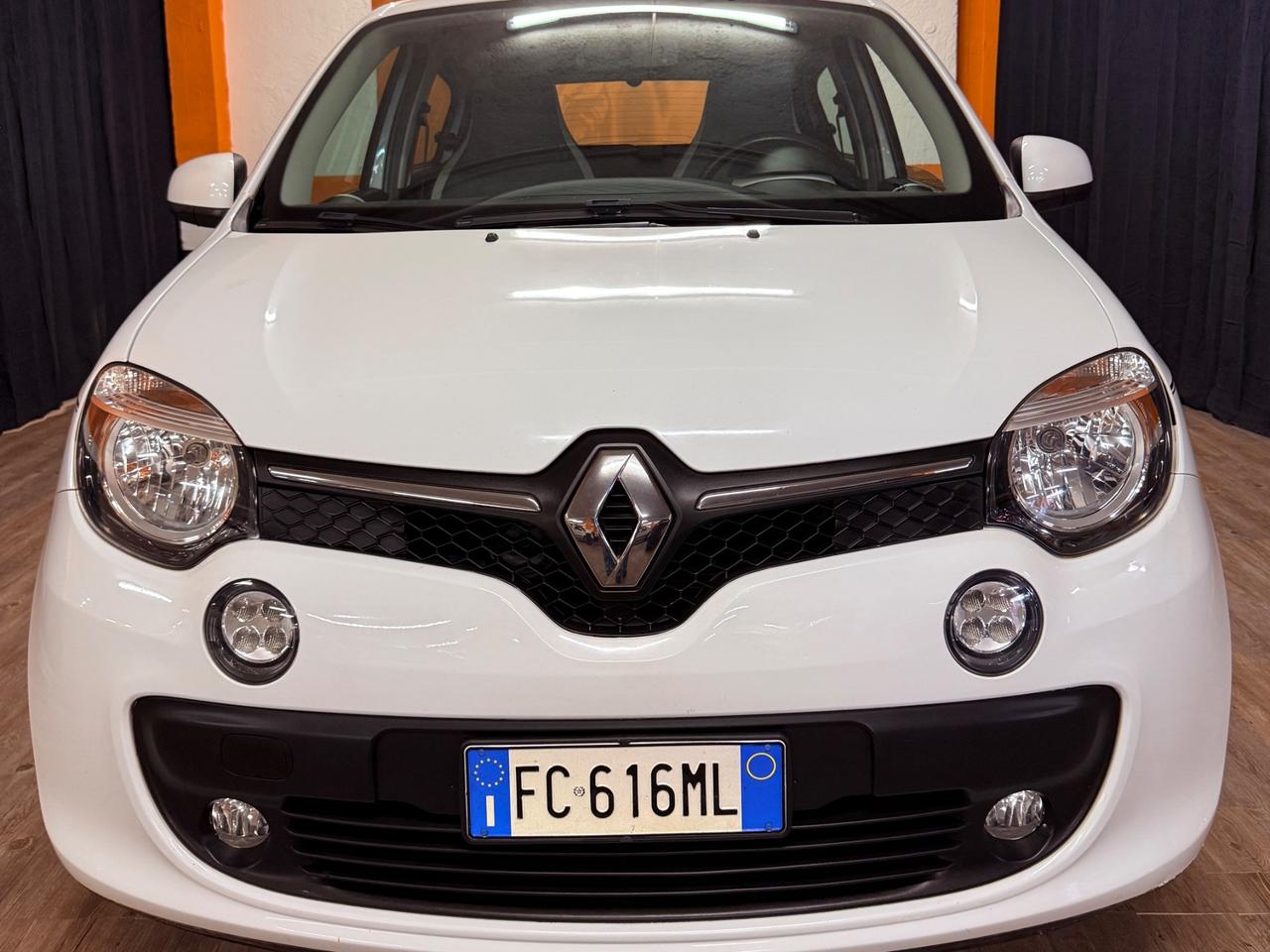 MERAVIGLIOSA RENAULT TWINGO CON SOLI 80.769 KM ADATTA A NEOPATENTATI