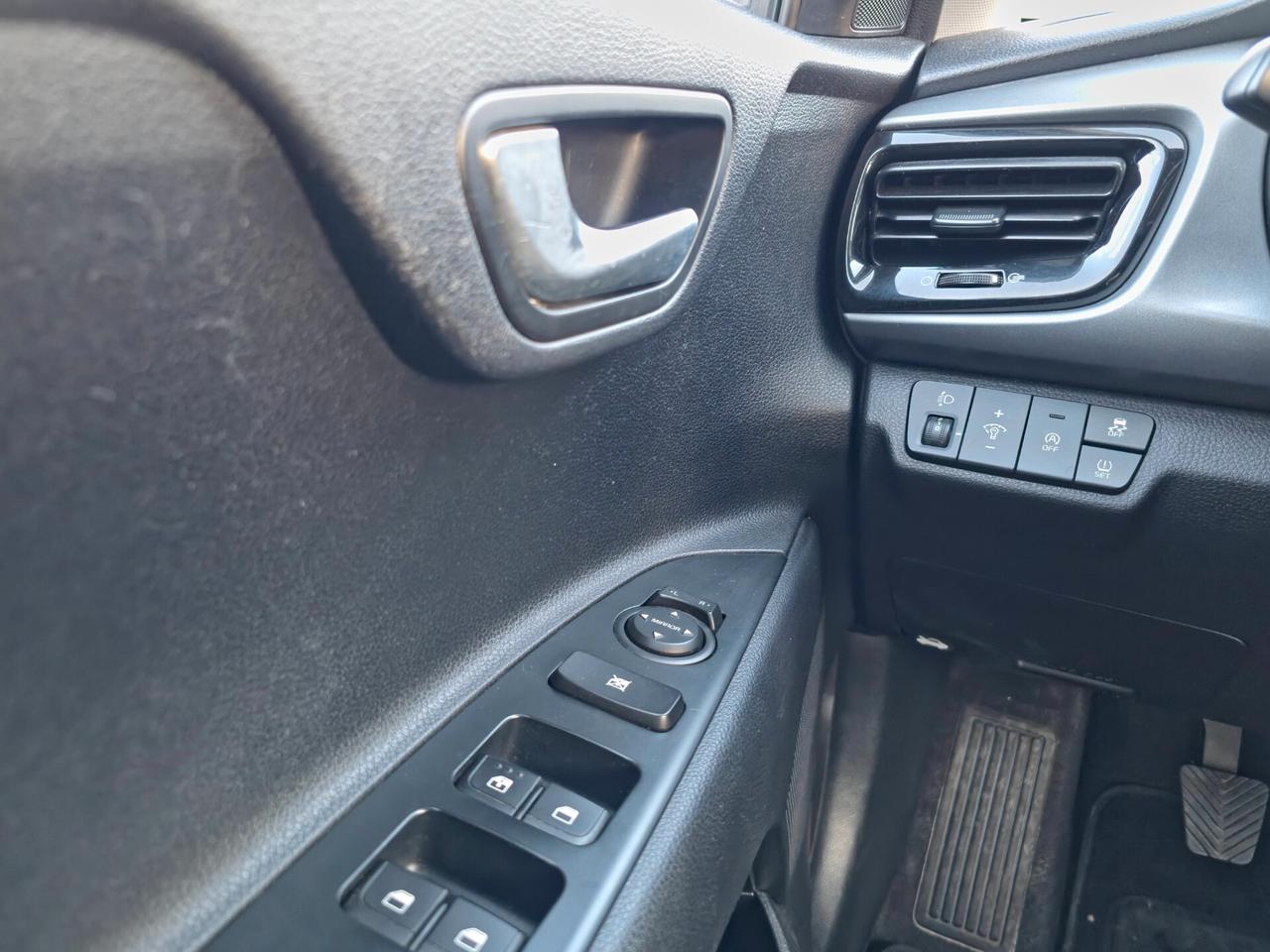 Kia Rio 1.0 T-GDi 100 CV MHEV iMT GT Line 2021-E6 Manuale NEO