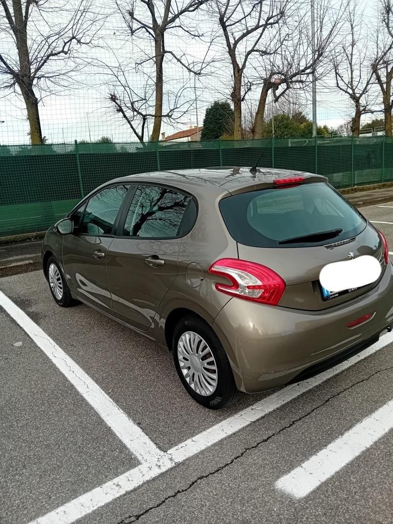 Peugeot 208 1.2 VTi 82 CV 5 porte Access