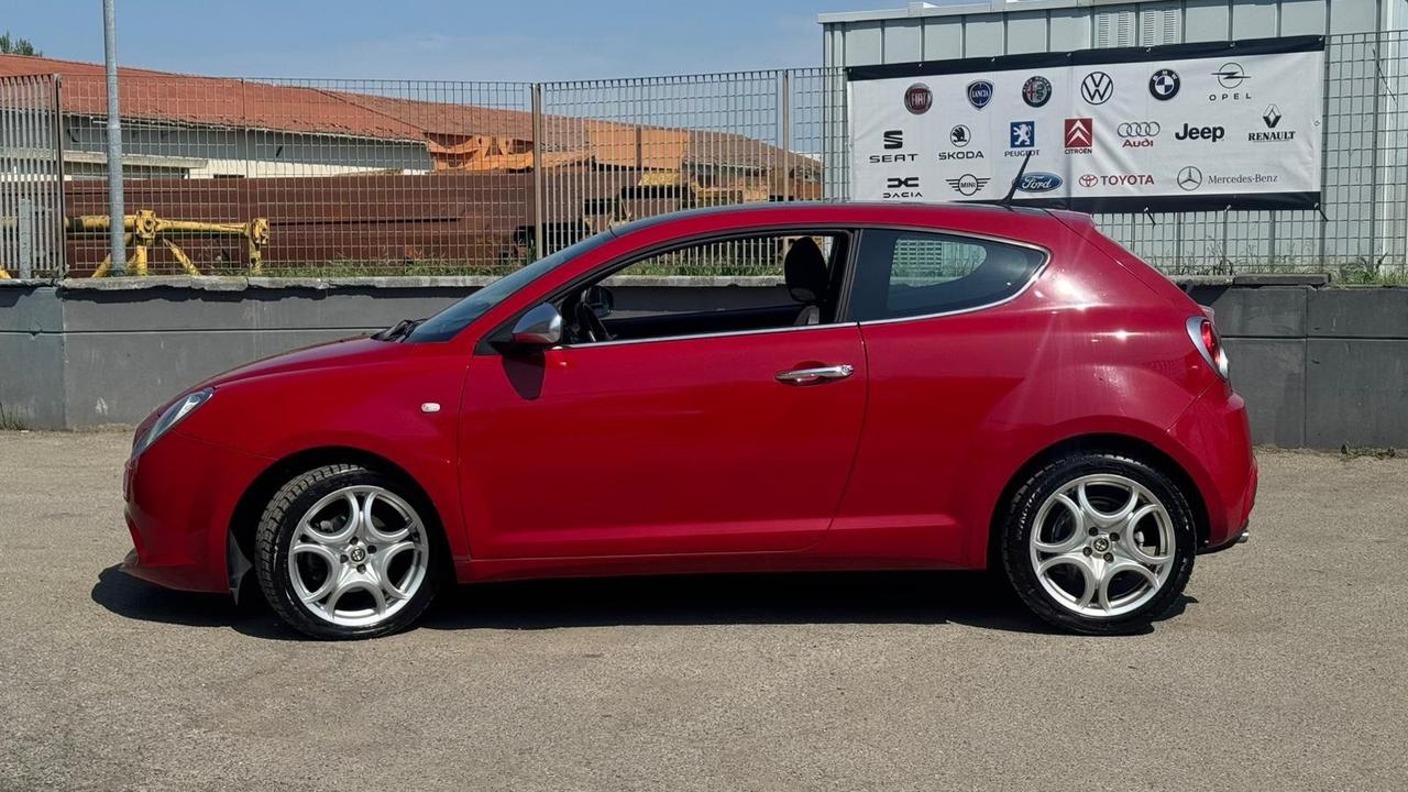 Alfa Romeo MiTo 1.4 105 CV M.air S&S Distinctive Sport Pack