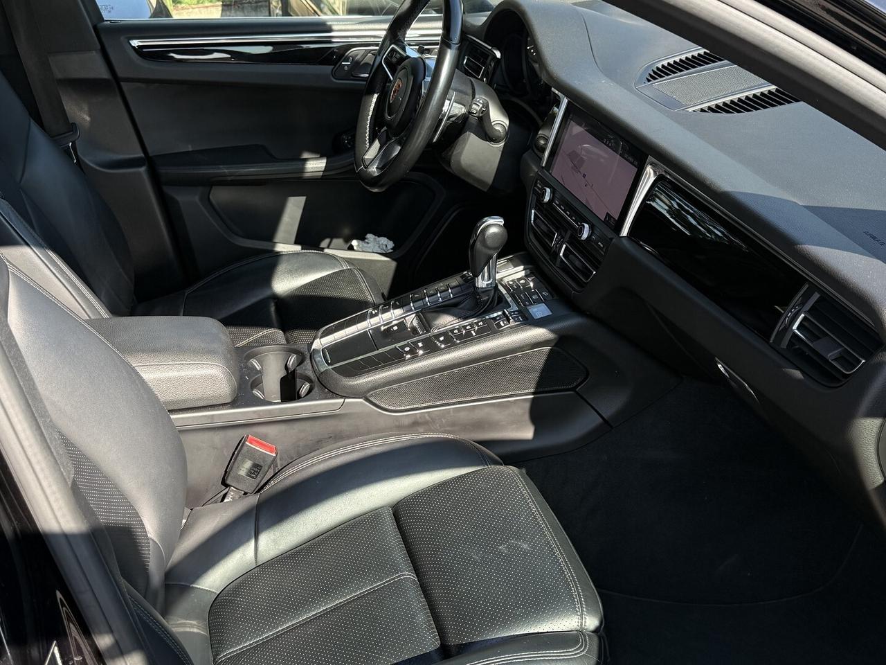 PORSCHE MACAN 2.0 BENZINA FULL OPTIONAL