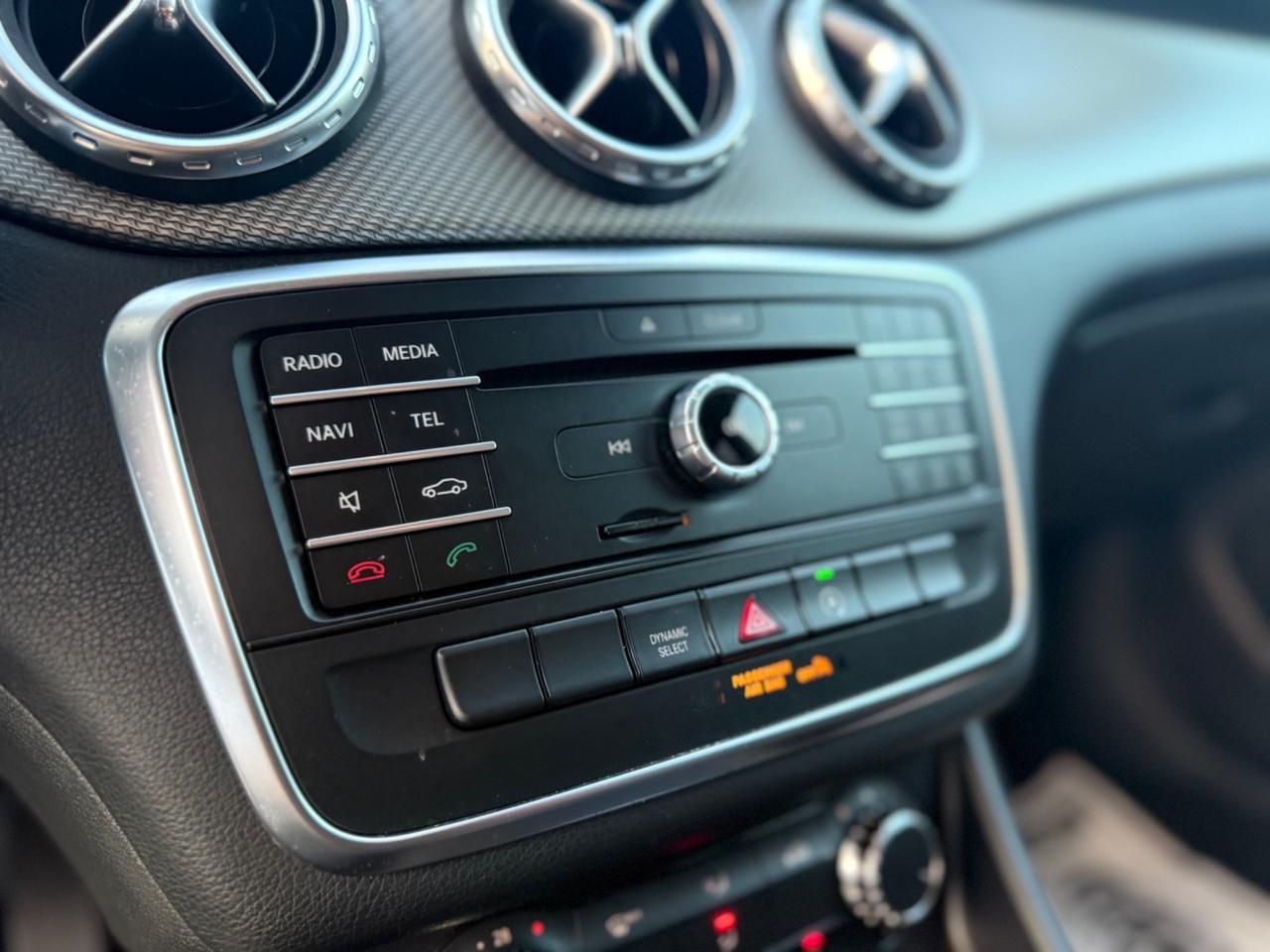 Mercedes-benz GLA 180 d Automatic Executive