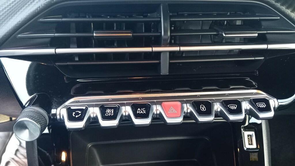 Peugeot 2008 1.2 PureTech Active Pack