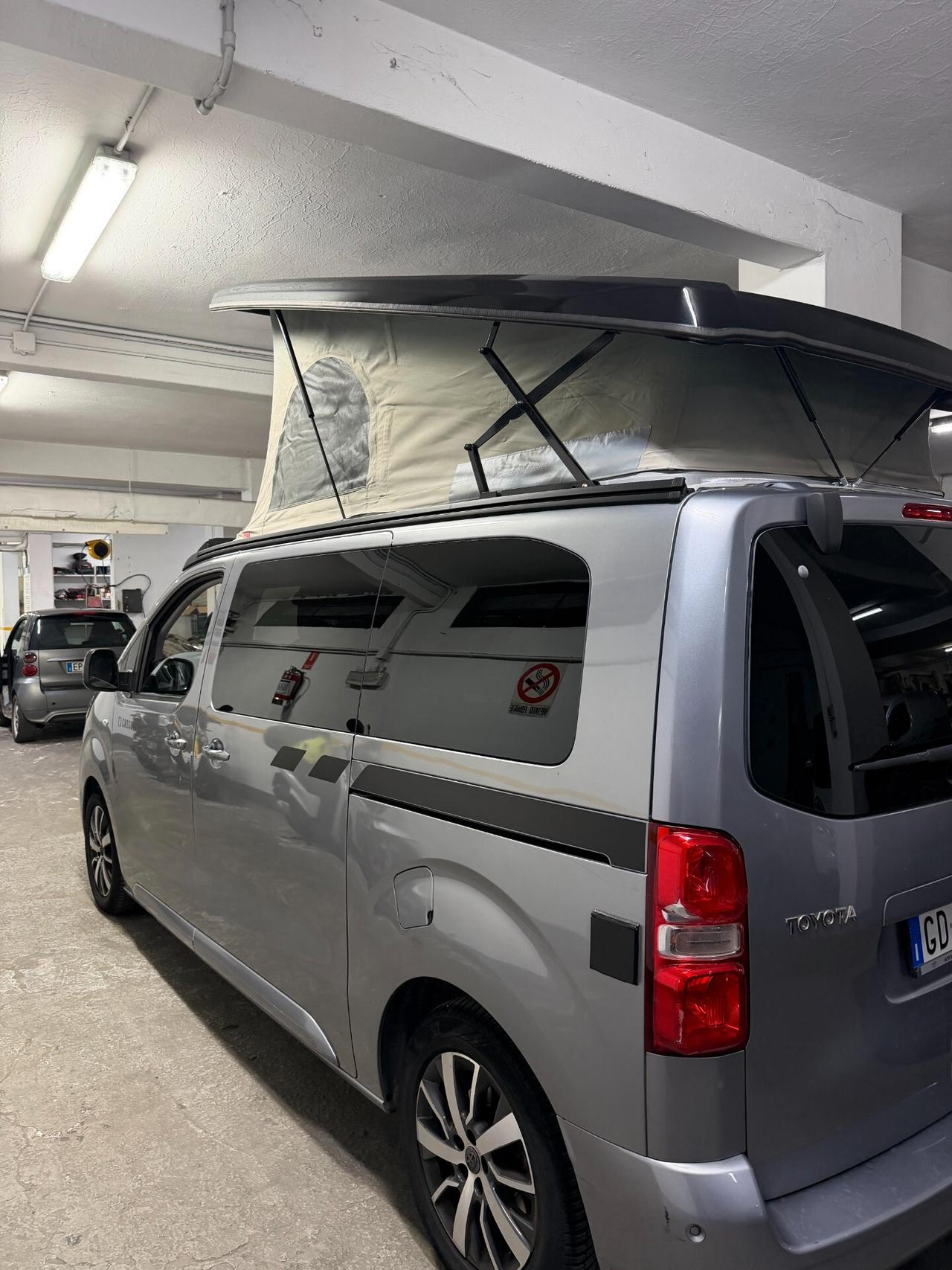 Toyota Proace Toyoya CROSSCAMP TY 2.0d Automatico