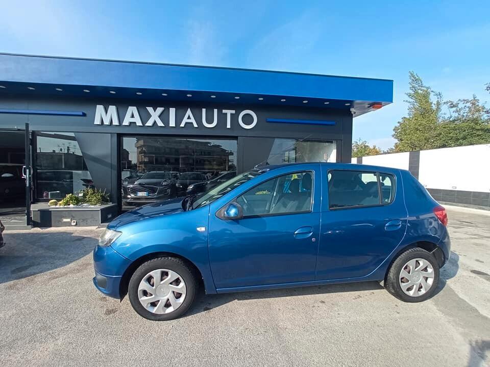 Dacia Sandero 1.2 gpl di serie
