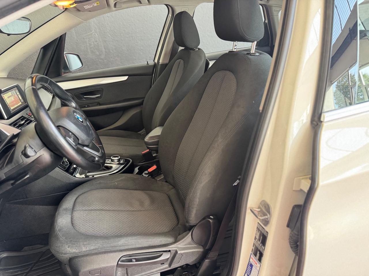 Bmw 2er Active Tourer 216d Luxury