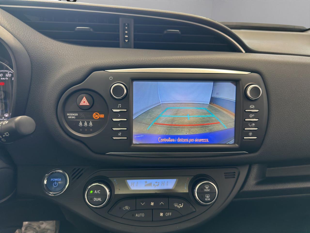 Toyota Yaris 5p 1.5h Style