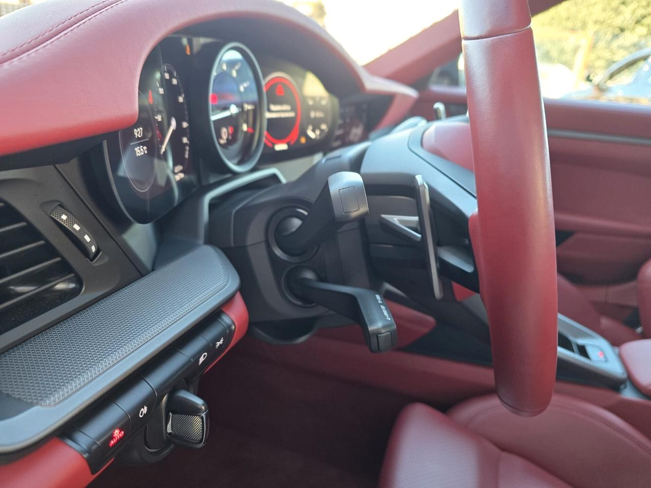 Porsche 911 Cabrio 3.0 Carrera 4S