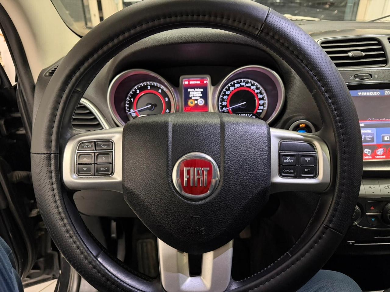 Fiat Freemont 2.0 MJT 7 POSTI FULL 2012