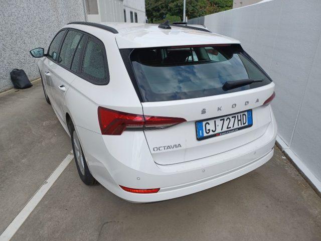 SKODA Octavia 2.0 TDI EVO SCR Wagon Executive COCKPIT RADAR LED+