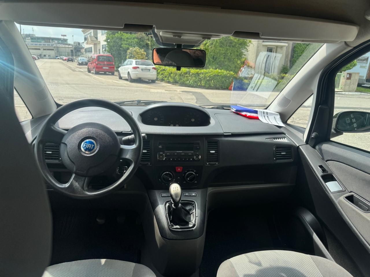 Fiat Idea 1.4 BlackLabel