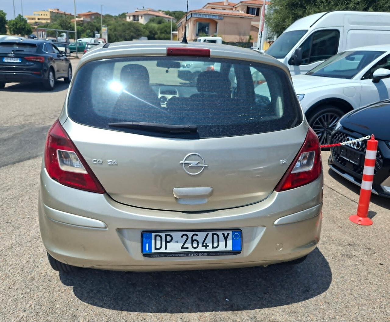 Opel Corsa 1.2 5 porte 80cv