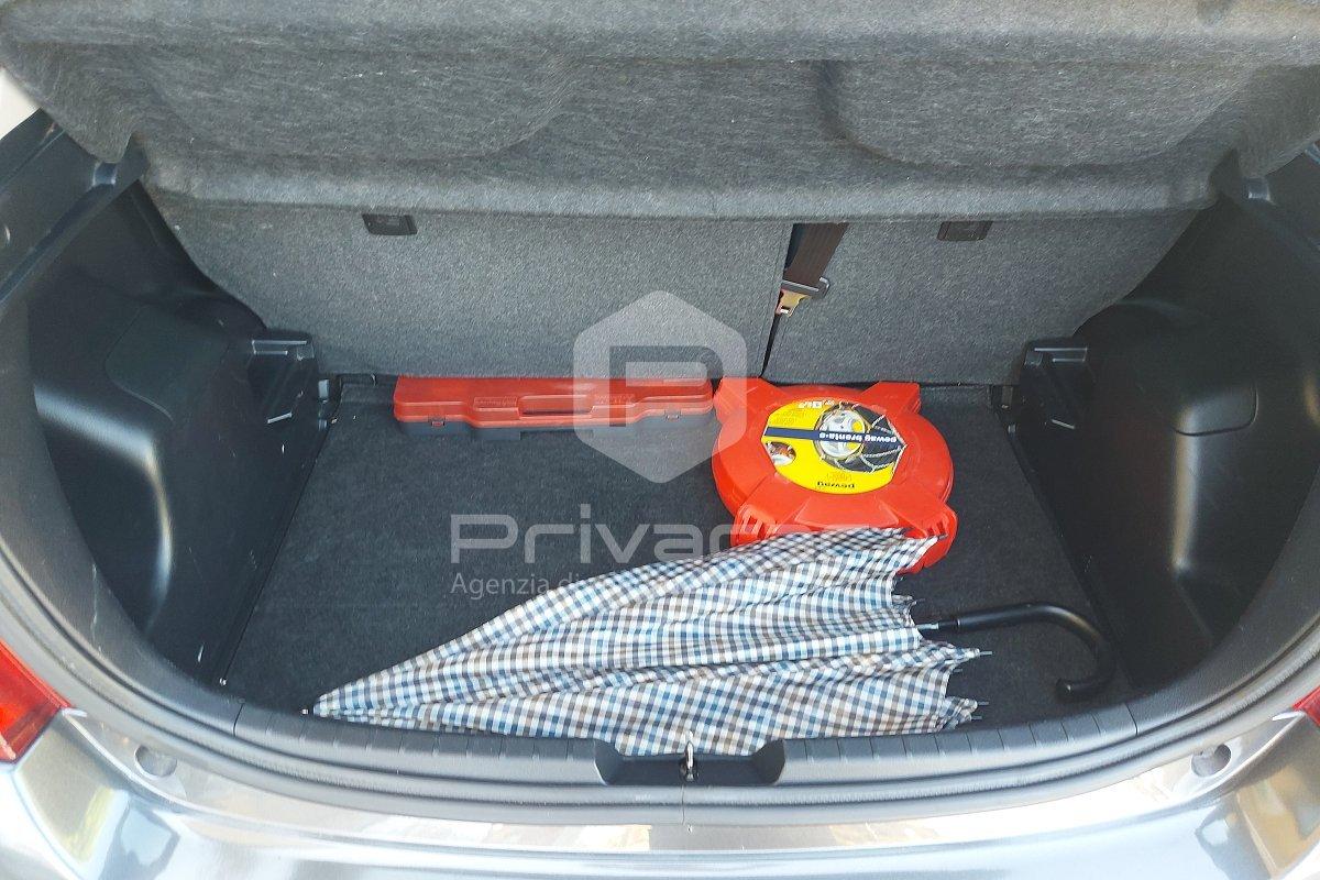 TOYOTA Yaris 1.0 3 porte Active