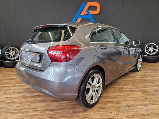 MERCEDES-BENZ A 180 d Sport