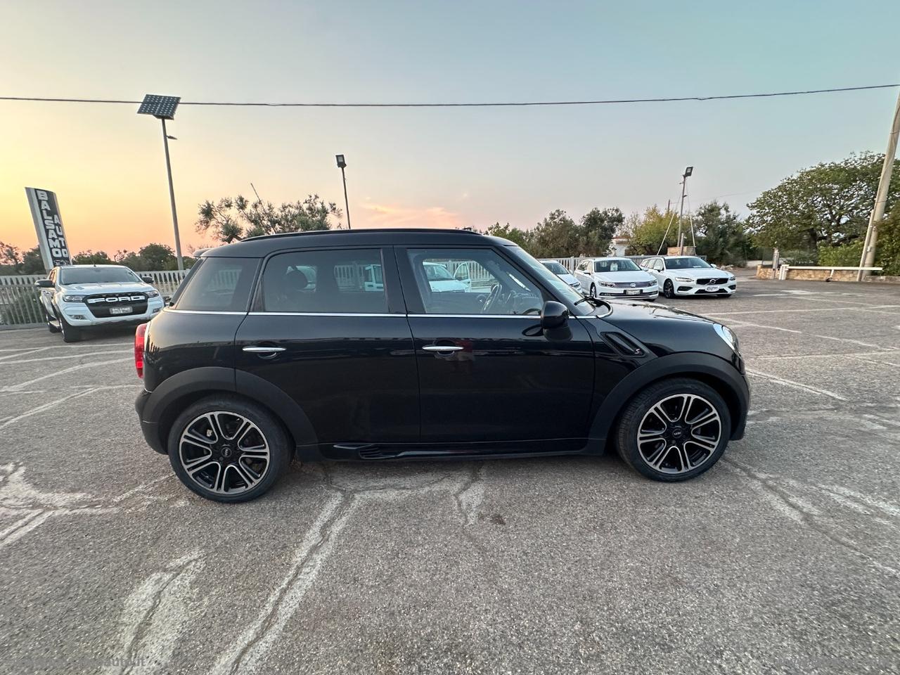 MINI Mini Cooper SD Countryman TETTO APRIBILE