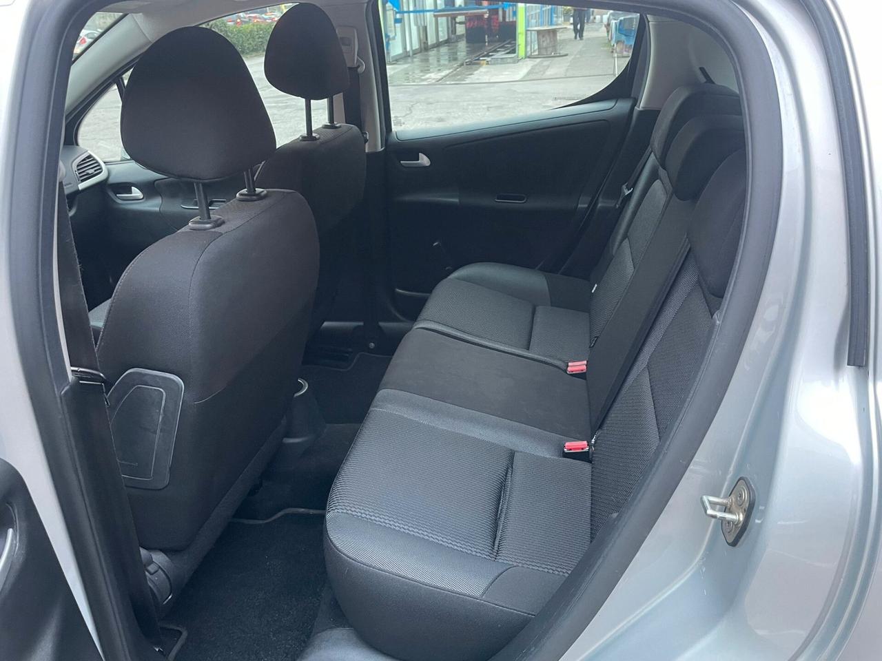 Peugeot 207 1.4 HDi 70CV 5p. Energie