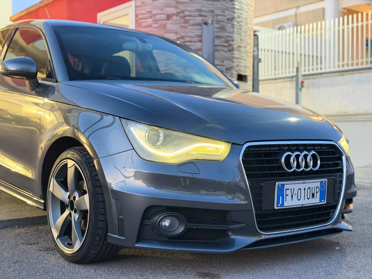 Audi A1 SPB 1.2 TFSI S-LINE-2012 LED/NAVI/ROTOR