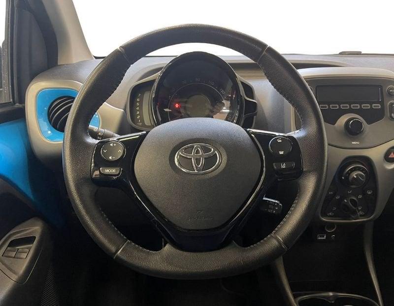 Toyota Aygo Aygo 1.0 VVT-i 72 CV 5 porte x-cool - NEOPATENTATI