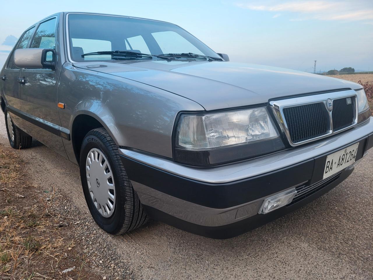 Lancia Thema 2.0 i.e.