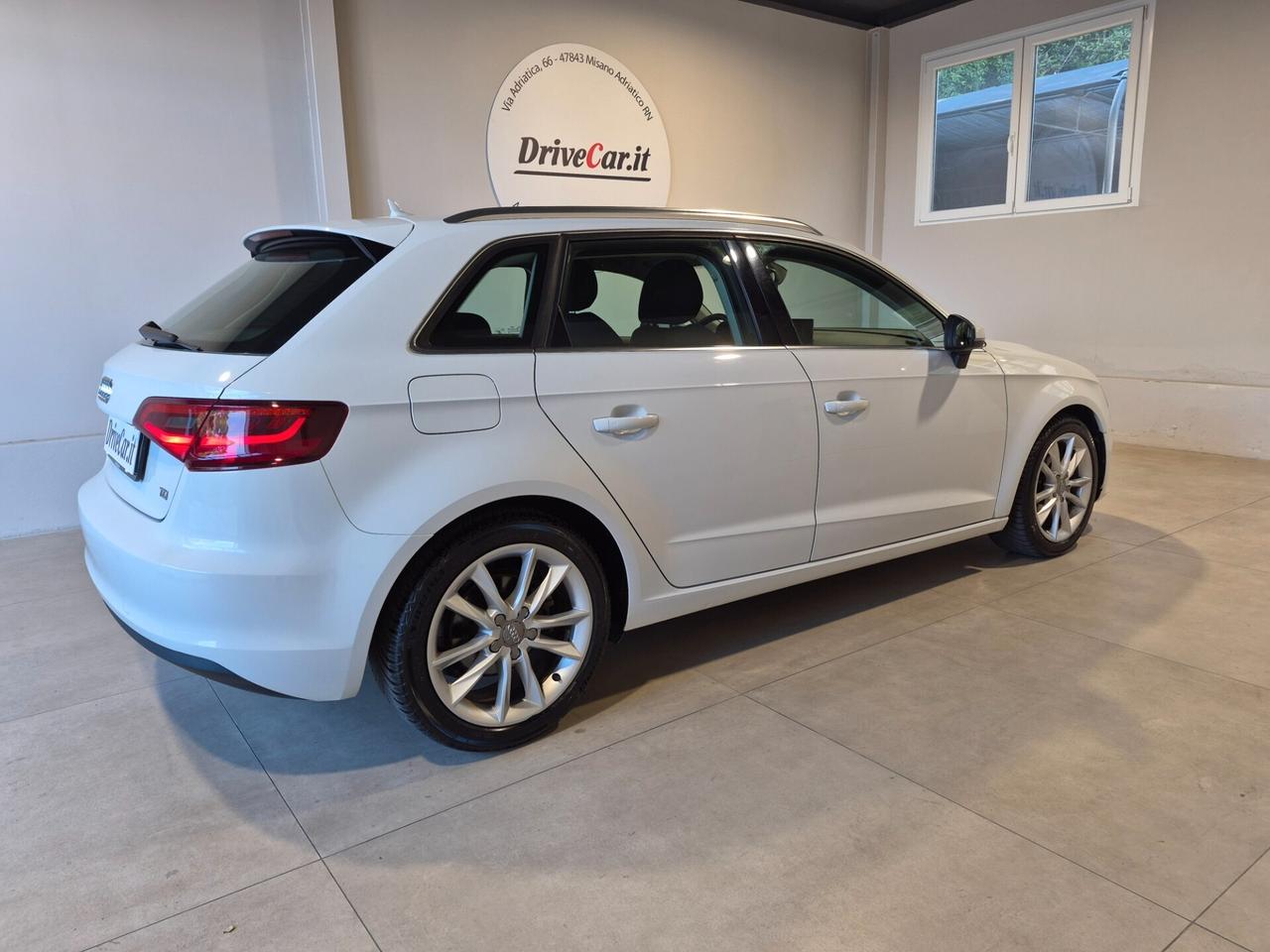 Audi A3 2.0 TDI AMBITION UNIPROPRIETARIO XENO PLUS NAVI AUDI DRIVE SELECT BLUETOOTH C.17 LAVAFARI CRUISE CONTROL