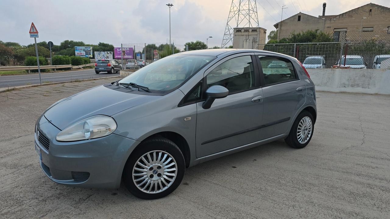 Fiat Grande Punto 1.4 5 porte Dynamic