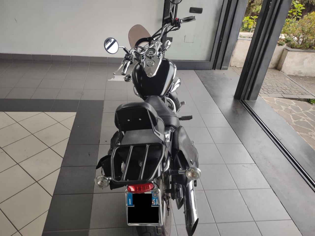 Suzuki VL 250 Intruder de luxe ISCRIVIBILE ASI