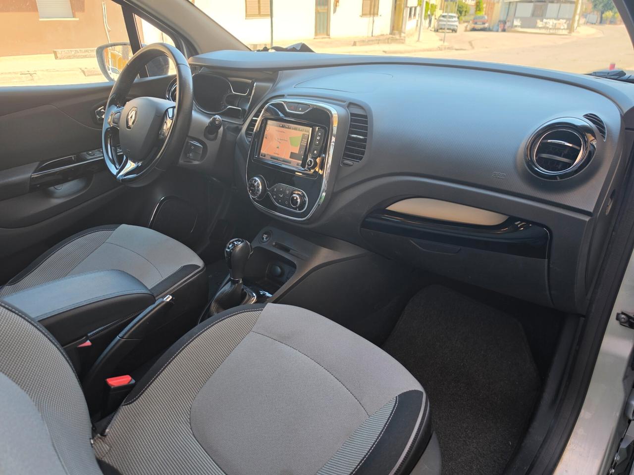 Renault Captur dCi 8V 90 CV EDC Start&Stop Energy Zen