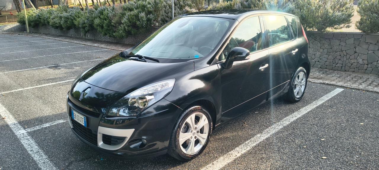 Renault Scenic Scénic X-Mod 1.5 dCi 110CV Luxe