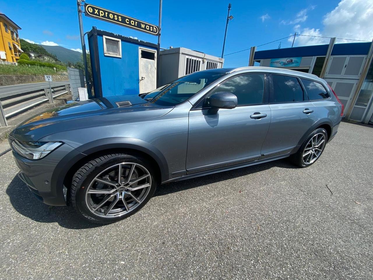 Volvo V90 Cross Country V90 Cross Country D4 AWD Geartronic Pro