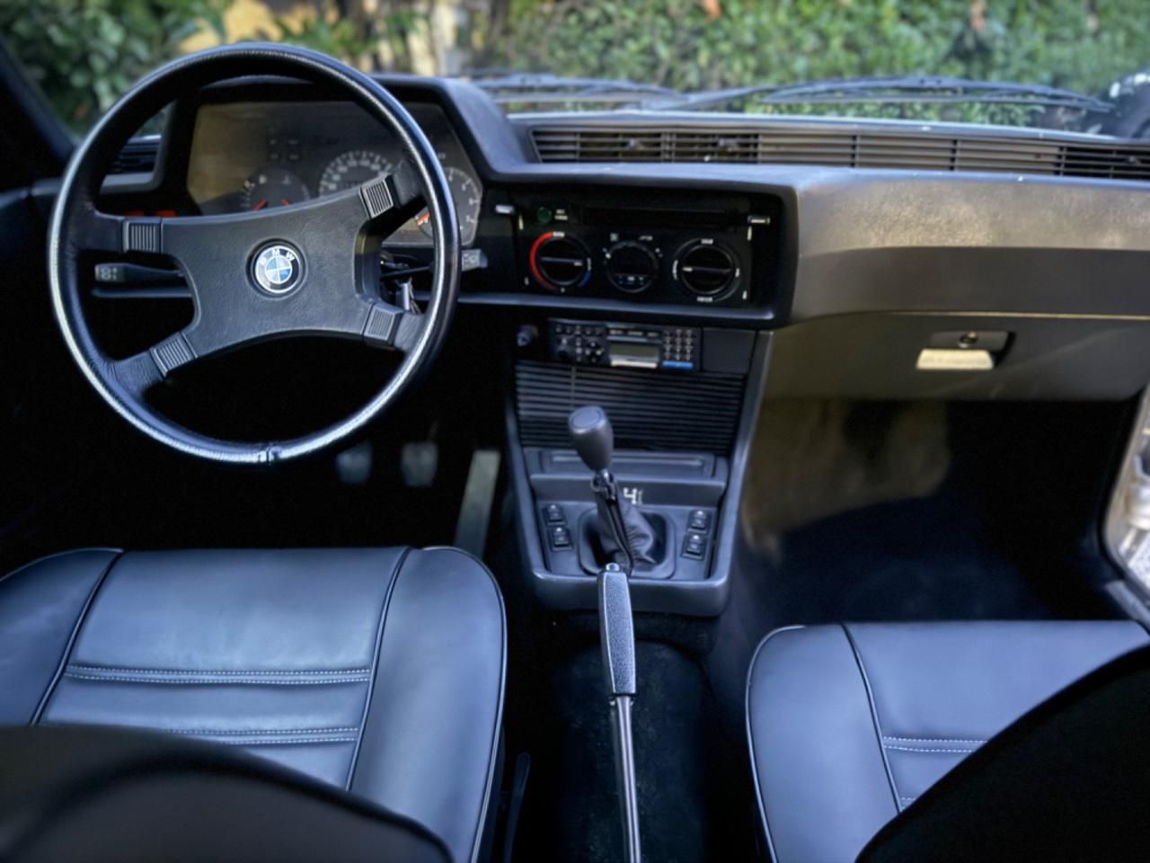 Bmw 635 CSi - Eleganza d’epoca - Valore e Prestazioni