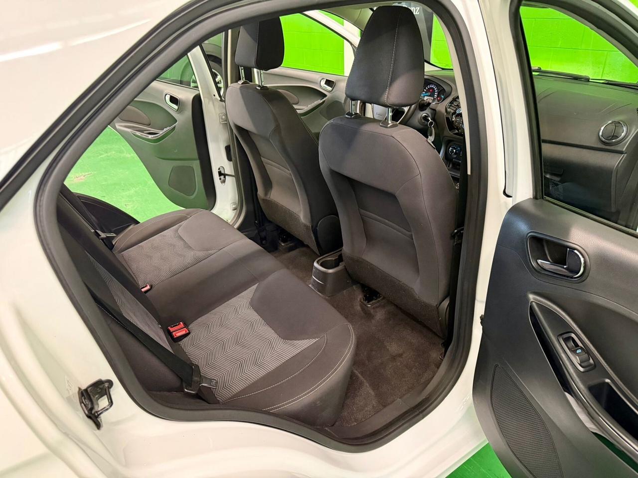 Ford Ka 1.2 Ti-VCT 85 CV Ultimate Color