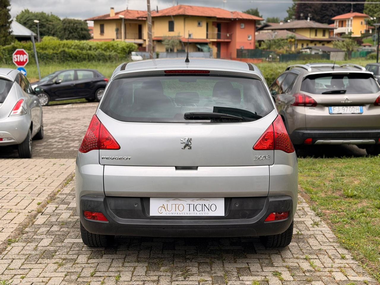 Peugeot 3008 1.6 HDi 110CV Premium