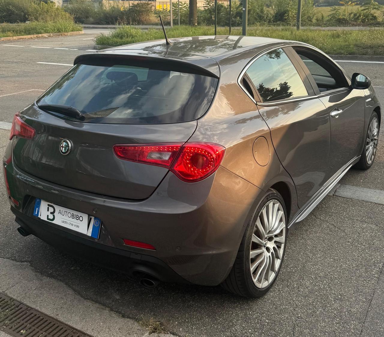 Alfa Romeo Giulietta 1750 TBi Quadrifoglio Verde