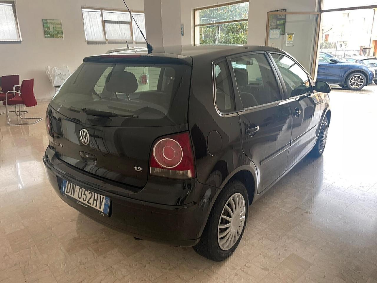 VOLKSWAGEN POLO 1.2 60 CV 5 PORTE UNITED