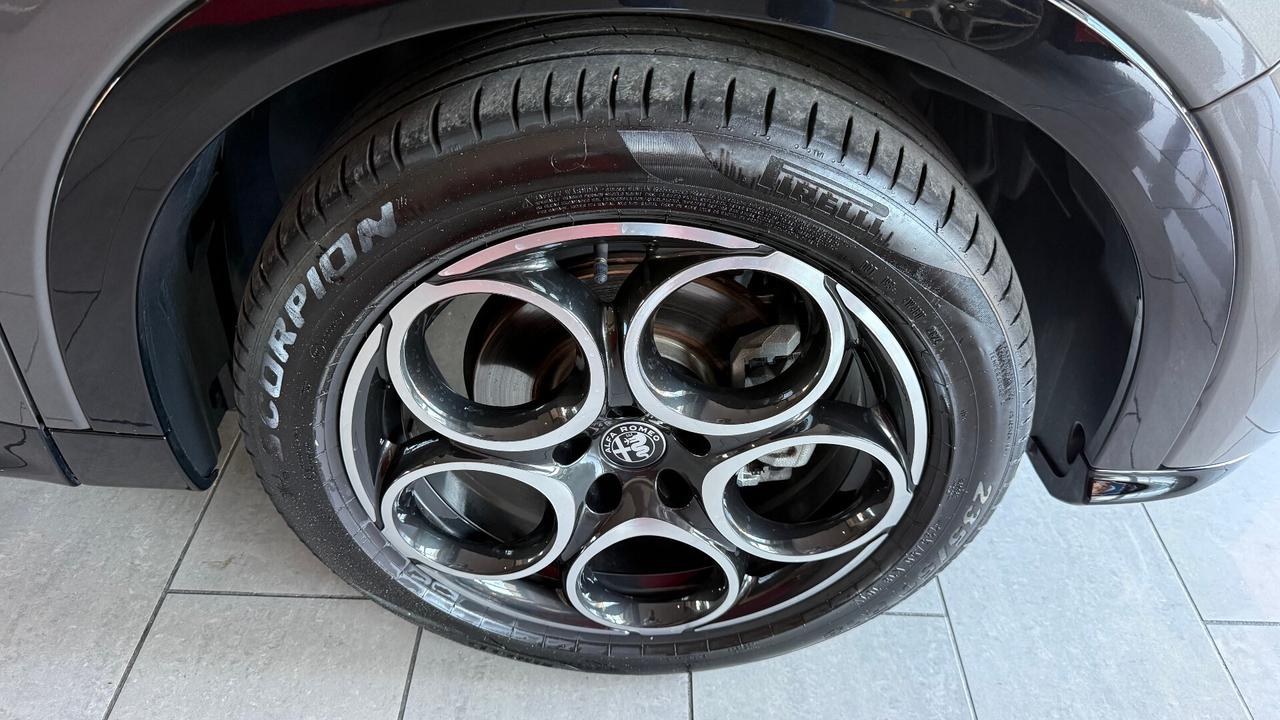 Alfa Romeo Tonale 1.6 diesel 130 CV