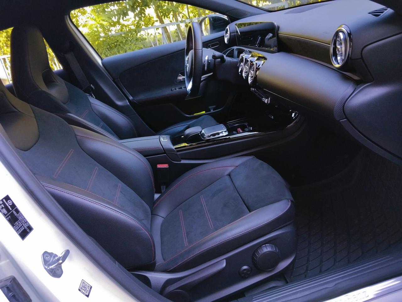 Mercedes-benz A 200 d Automatic Premium AMG