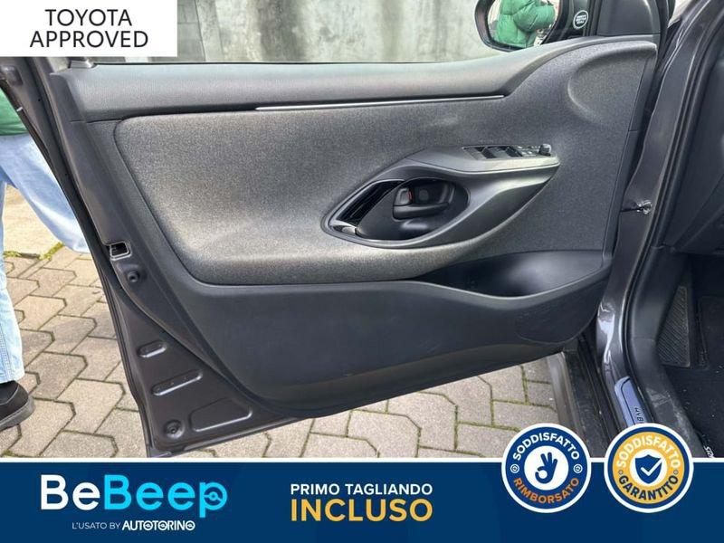 Toyota Yaris 1.5 HYBRID LOUNGE
