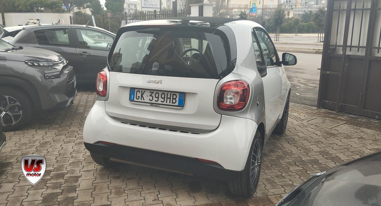 SMART FORTWO 1.0 BENZ NAVI -PREZZO PROMO