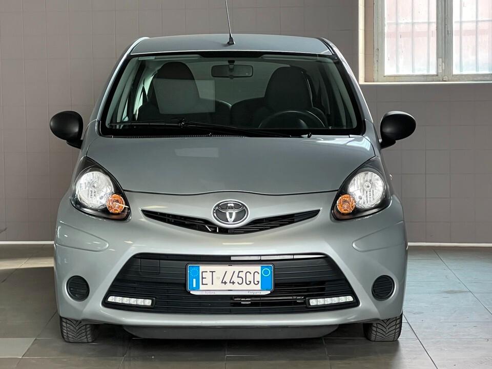 Toyota Aygo 1.0 Connect 5porte - UnicoProprietario