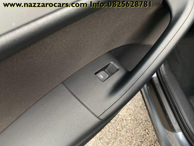 AUDI Q3 2.0 TDI 150 CV S tronic Business