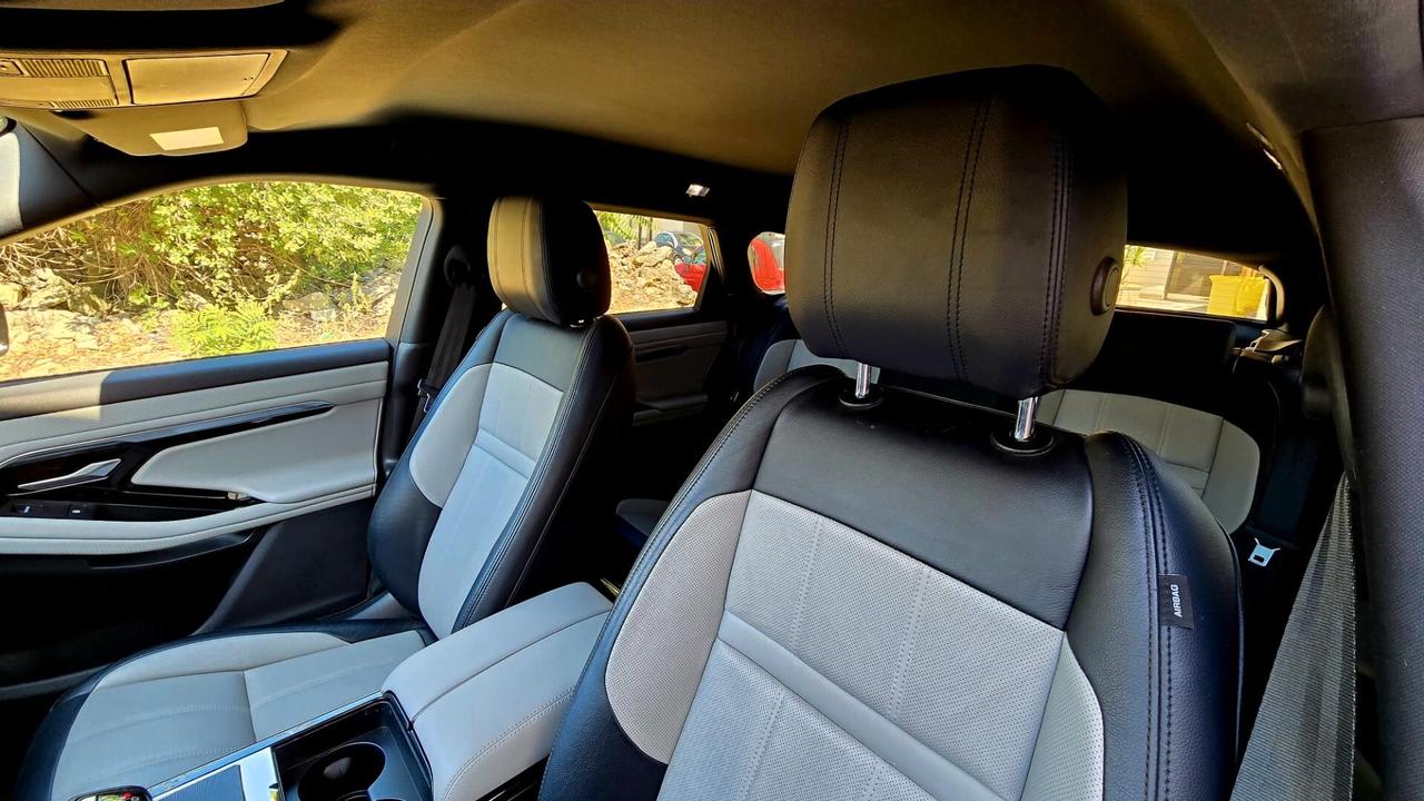 RANGE ROVER EVOQUE 2.0d i4 MHEV R-DYNAMIC AWD 150cv