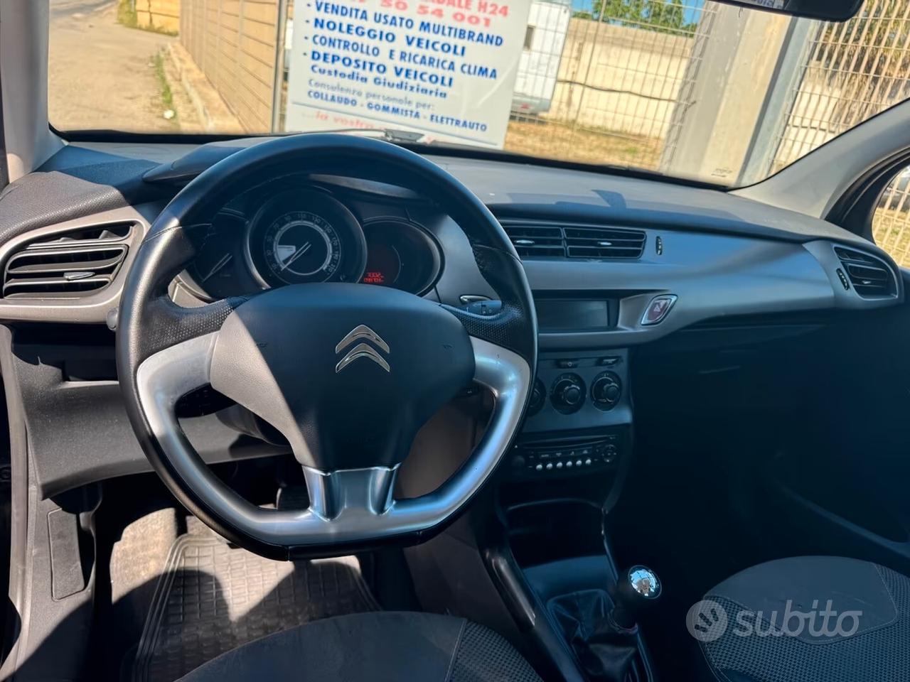 Citroen C3 - 1.2 benz - 2014