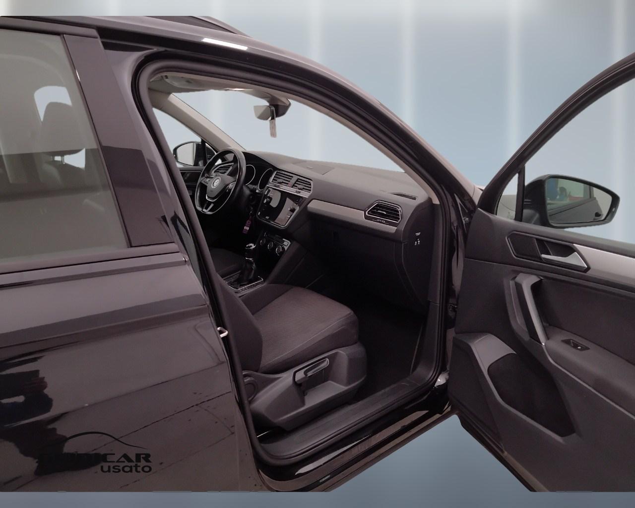 VOLKSWAGEN Tiguan II 2016 - Tiguan 1.6 tdi Business 115cv