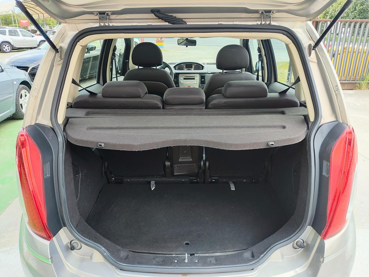 LANCIA MUSA 1.4 GPL ORO - ADATTA A NEOPATENTATI