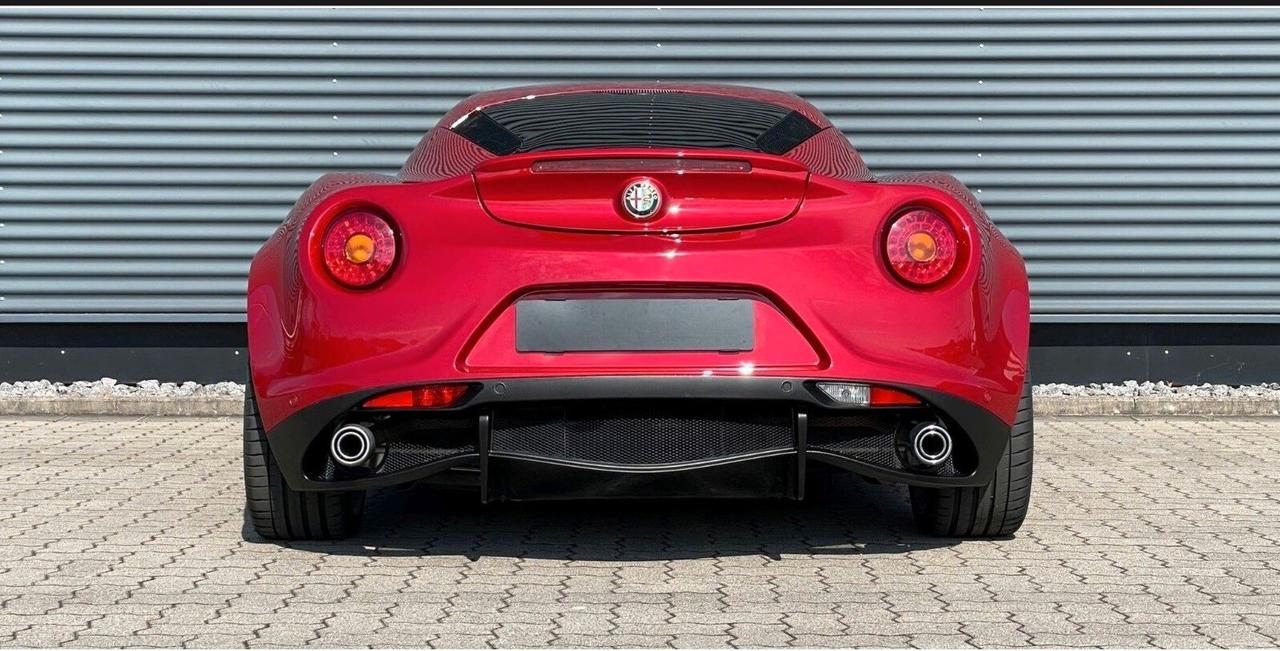 Alfa Romeo 4C 1750 TBi