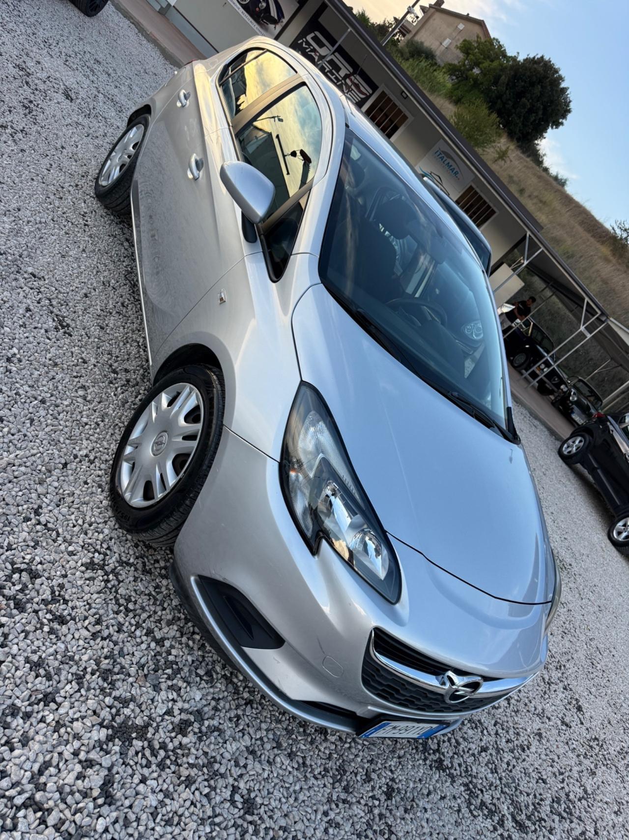 Opel Corsa 1.4 90CV GPL Tech 5 porte