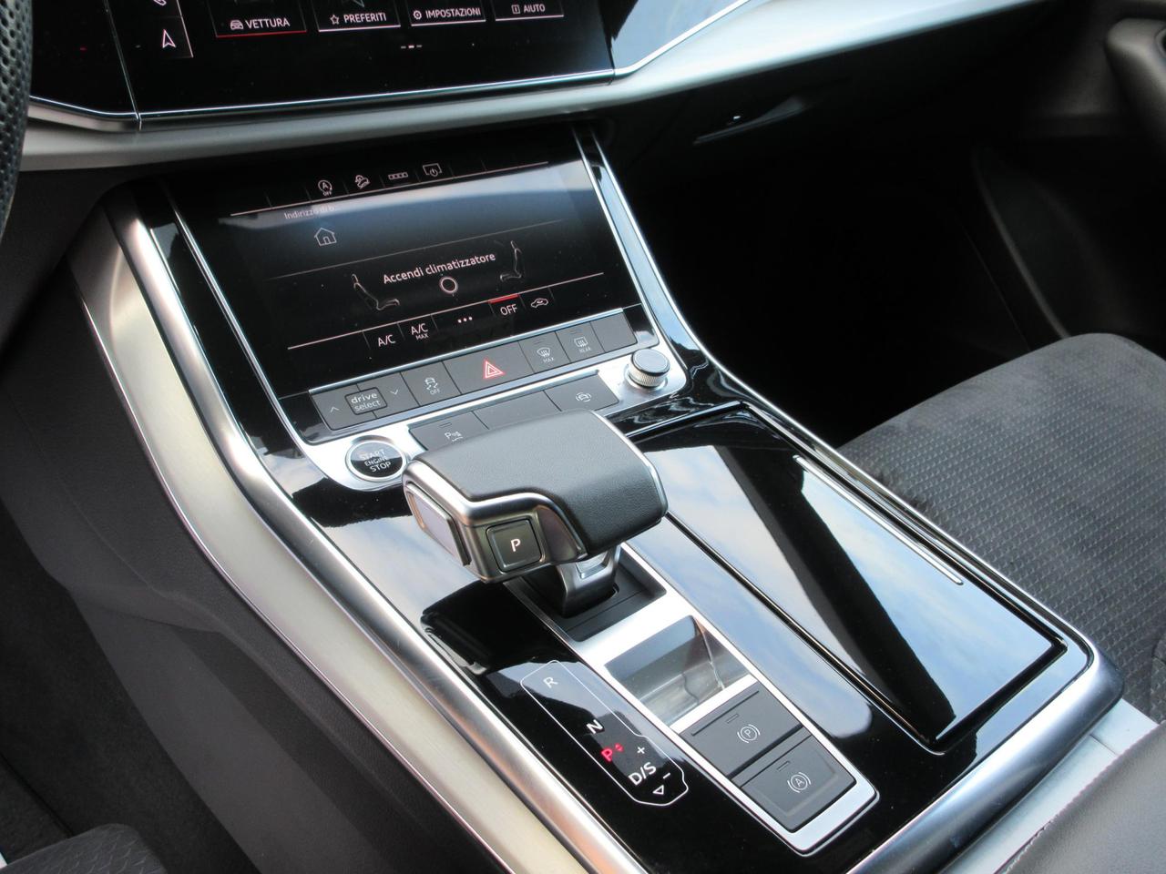 Audi Q8 50 3.0 tdi mhev Sport quattro tiptronic