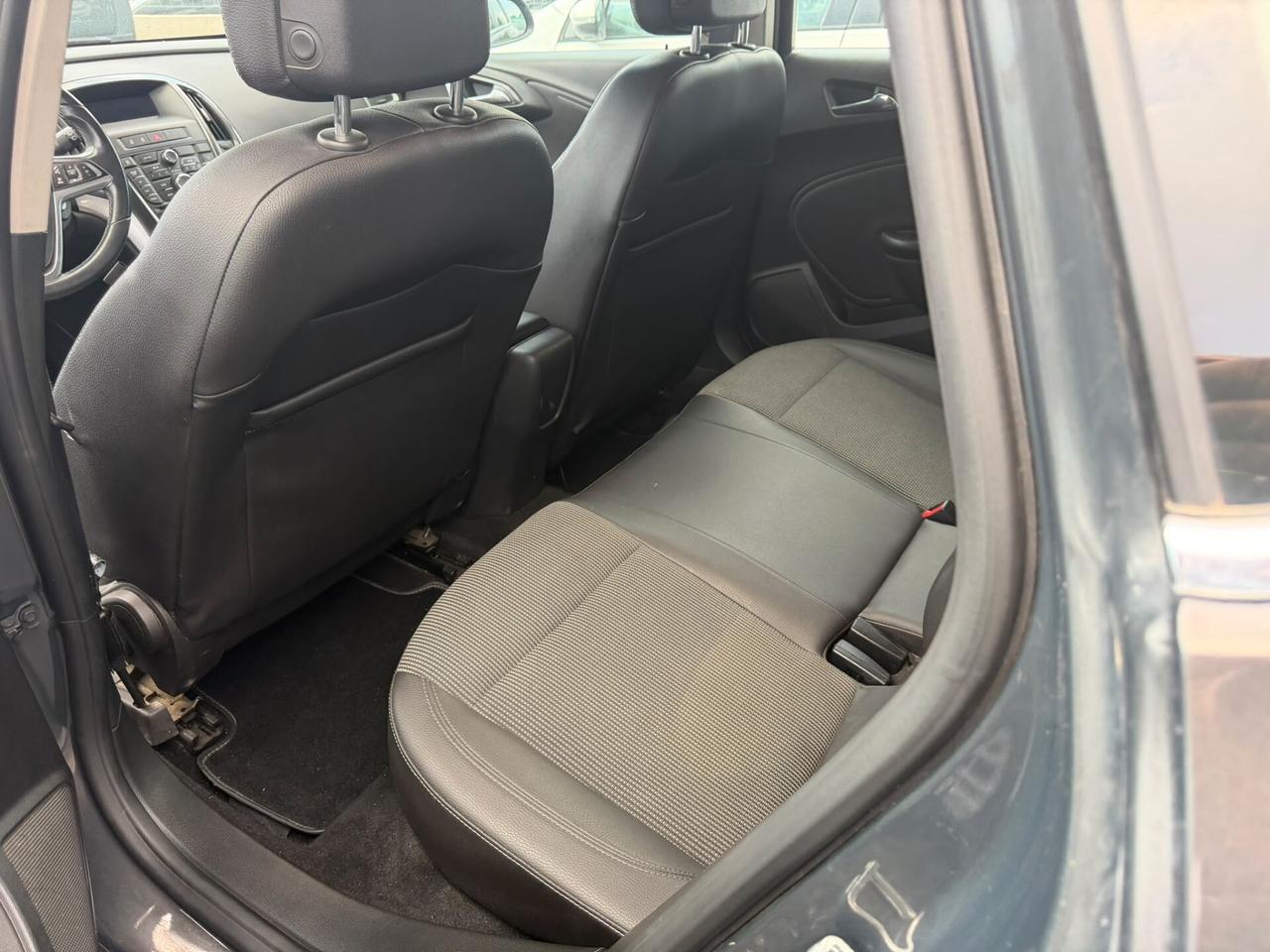 Opel Astra 1.6 CDTI EcoFLEX S&S 4 porte Cosmo Fleet