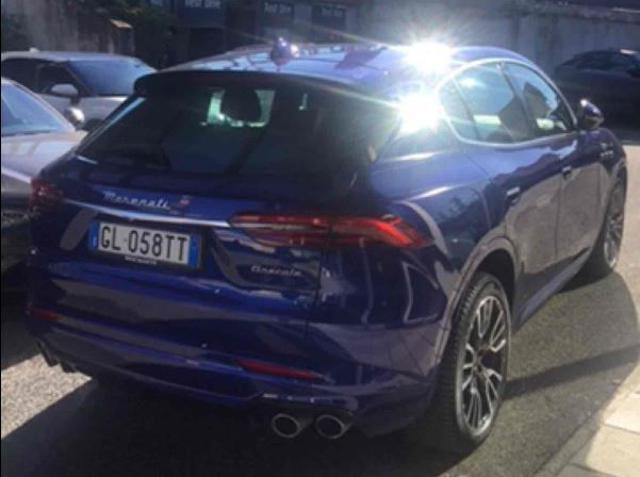 MASERATI Grecale MHEV 300 CV AWD GT