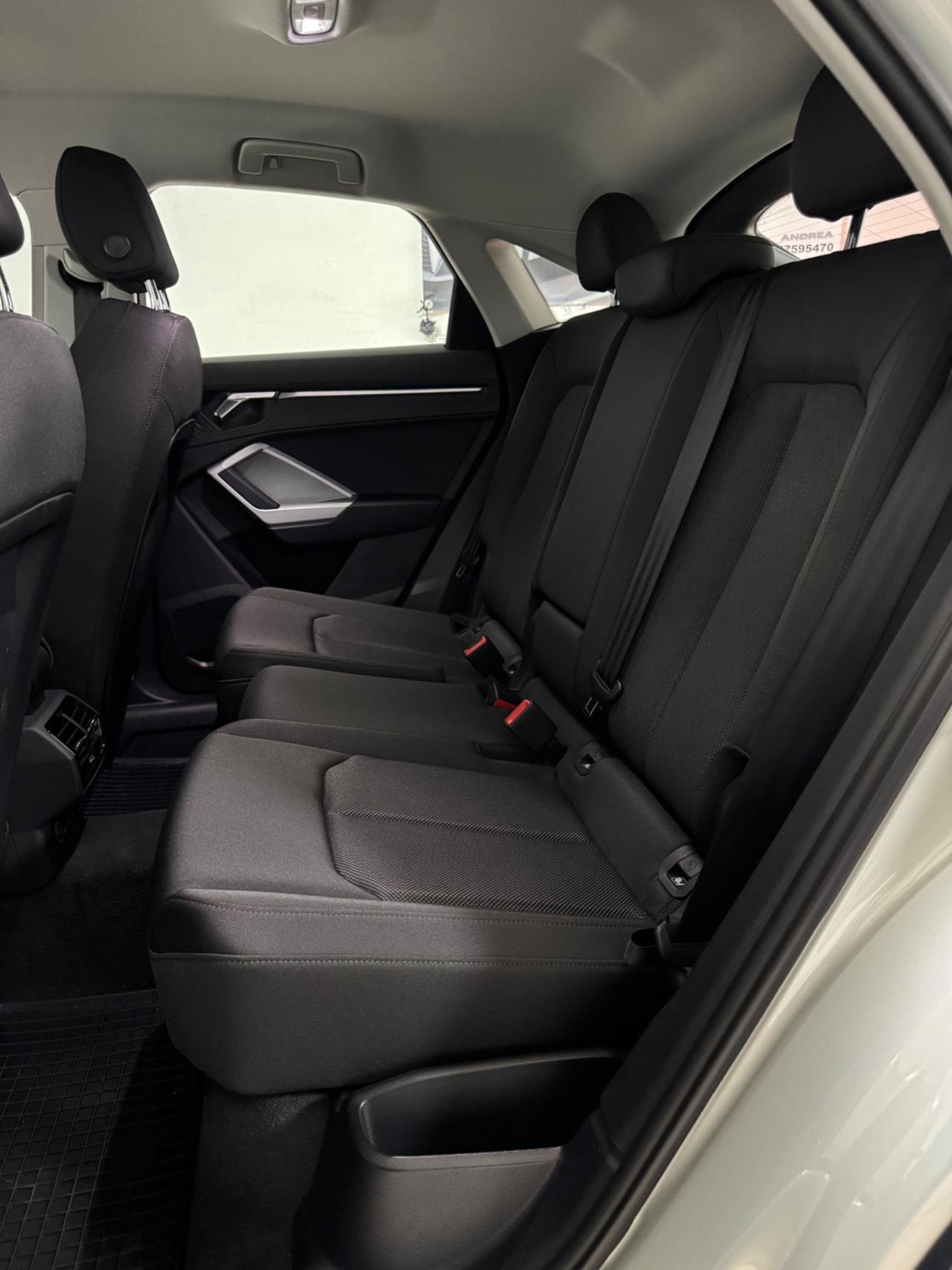 Audi Q3 35 TDI S tronic S line 2021 unico proprietario 22779km
